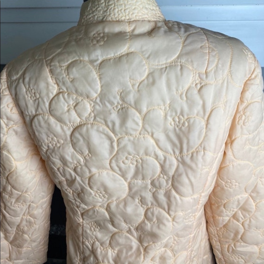 60s vintage quilted robe in peach 🍑 - Picture 7 of 9